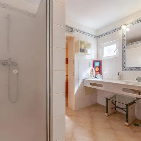 شقة 2 Bdr W/balcony In Vale Do Lobo By Lovelystay