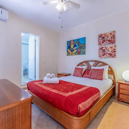 2 Bdr W/balcony In Vale Do Lobo By Lovelystay Almancil
